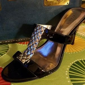 Black Patent Leather Sandals with Silver Detail Al